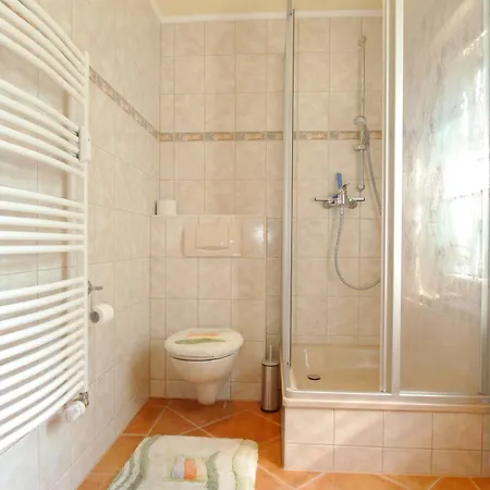 Seestrasse 75 Erdgeschoss Apartment *